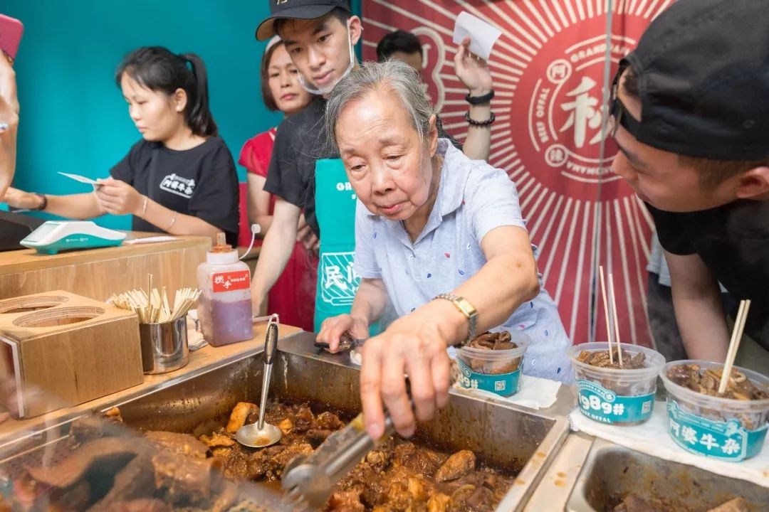 廣州阿婆牛雜，引領(lǐng)特色牛雜加盟熱潮